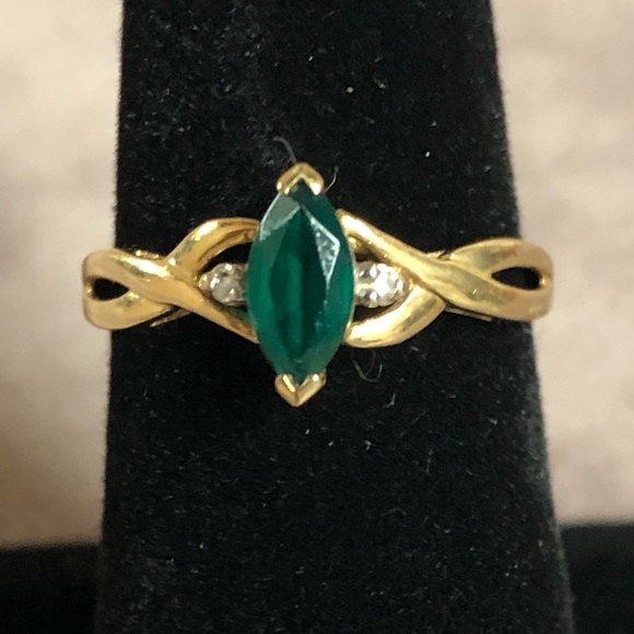 Jewelry - 💚 1/4 Carat Emerald 14k Gold Ring 💚